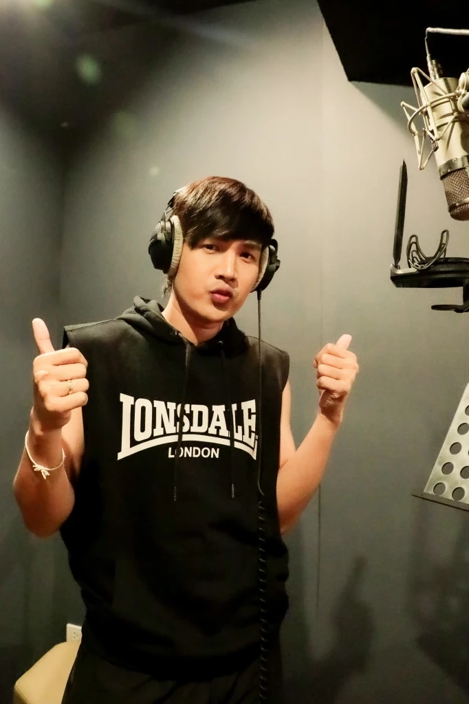 โจอี้ ภูวศิษฐ์ บุกโผล่เซอร์ไพรส์ ลำเพลิน วงศกร ถึงในห้องอัด 