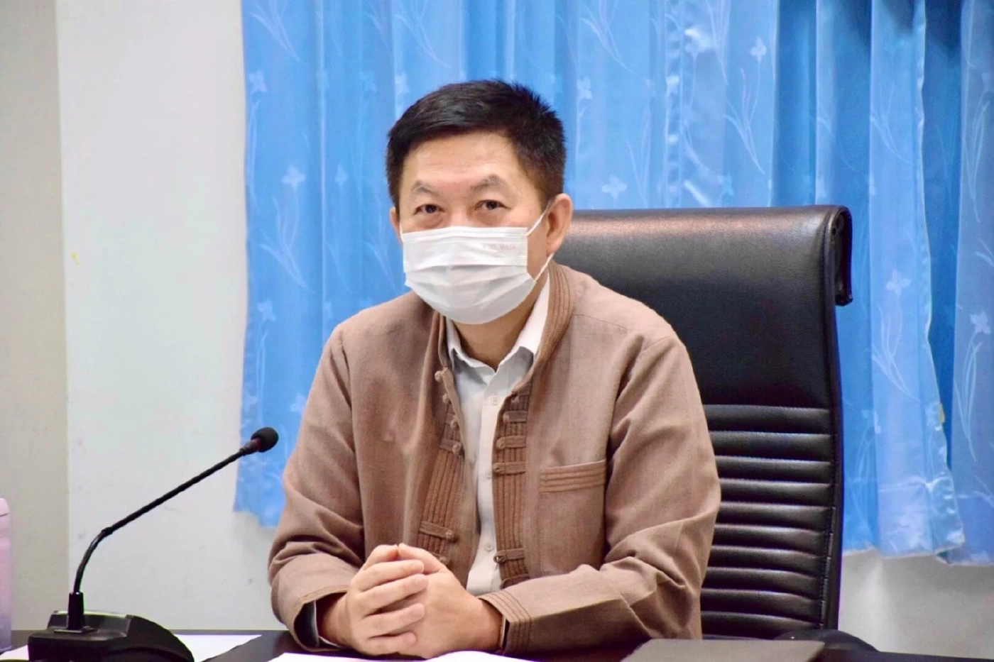 นายถาวร ทันใจ รองอธิบดีกรมประมง 