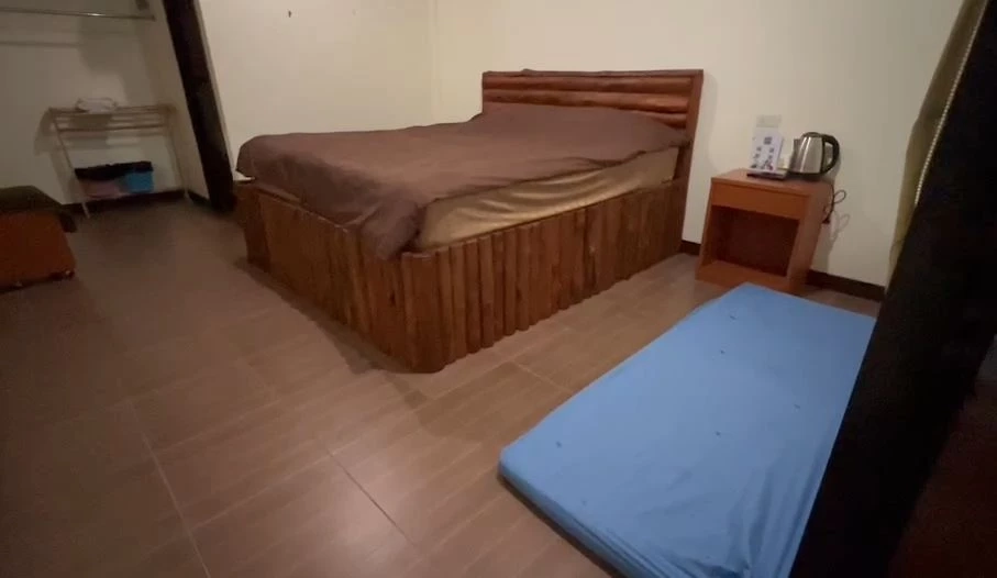 ทัวร์ลงยับ! คณะครูพักรีสอร์ตดังเมืองชล แอบยกฟูกไปใช้ ไม่แจ้ง-ไม่จ่ายเงิน