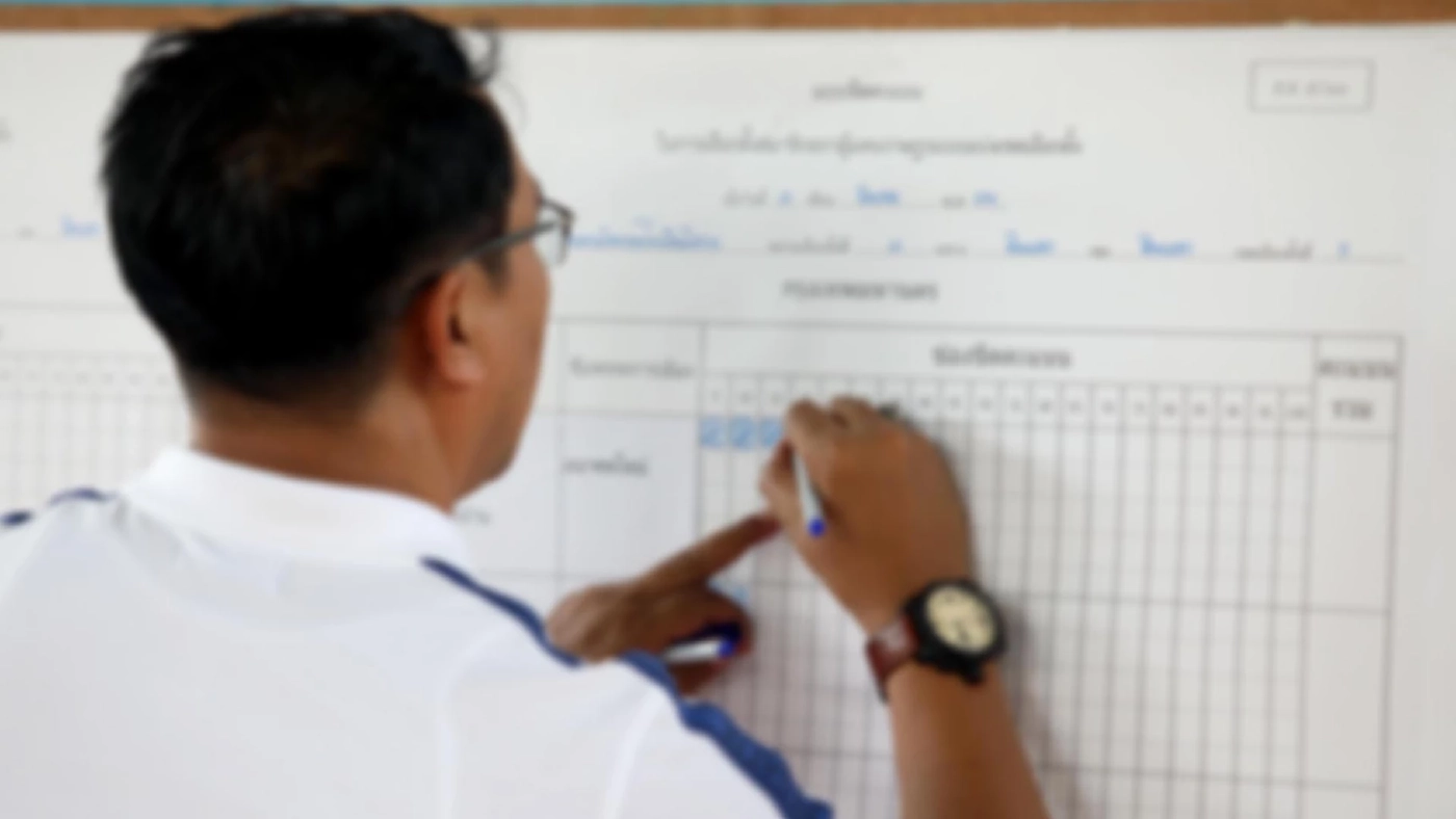 ศึก 2 ใหญ่ฝั่งธนฯ เปิดหน้าชนชิงเก้าอี้ผู้แทนฯ