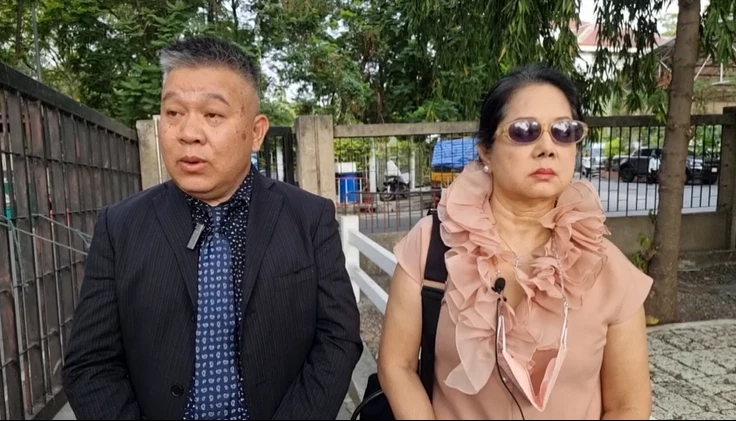 นายชัยวัฒน์ โลมากุล ที่ปรึกษากฏหมายประจำตัว นางภนิดา 