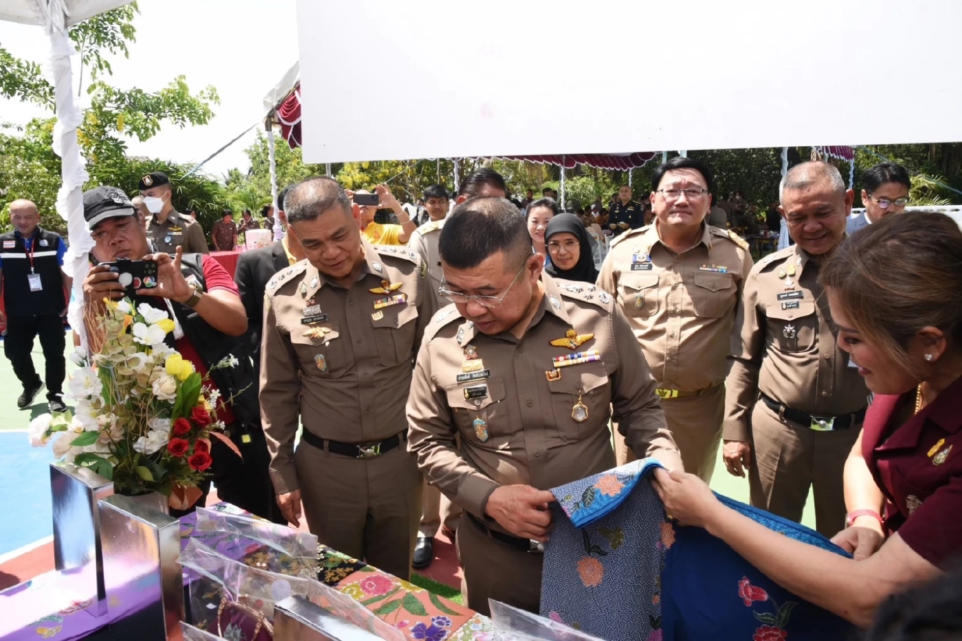 ผบ.ตร.ปลื้ม“บ้านเกาะสินไห” ปิดโครงการชุมชนยั่งยืน