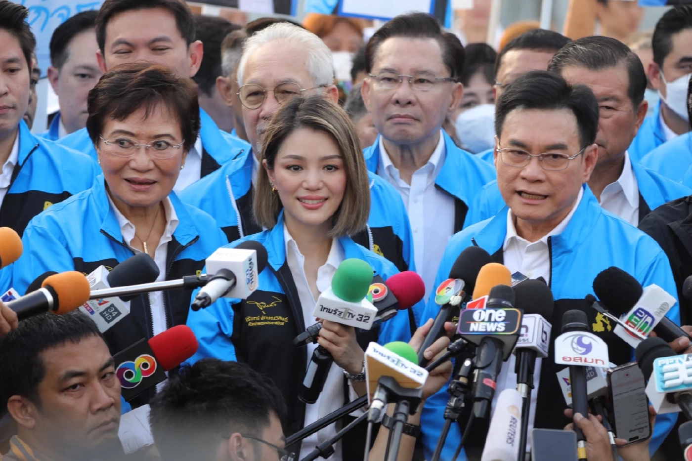 "จุรินทร์" ยินดีได้เบอร์ 26 เลขไหนก็ดี แต่จะยุติก็ต่อเมื่อ กกต.ประกาศ