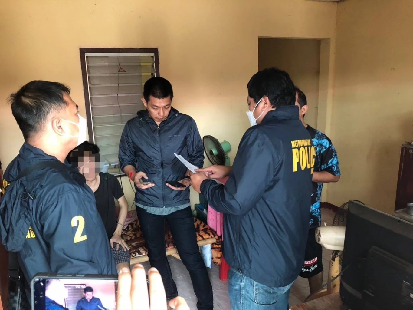 บุกจับ 2 แอดมินกลุ่มลับปล่อยภาพอนาจารเด็ก ผงะพบมีนับหมื่นคลิป