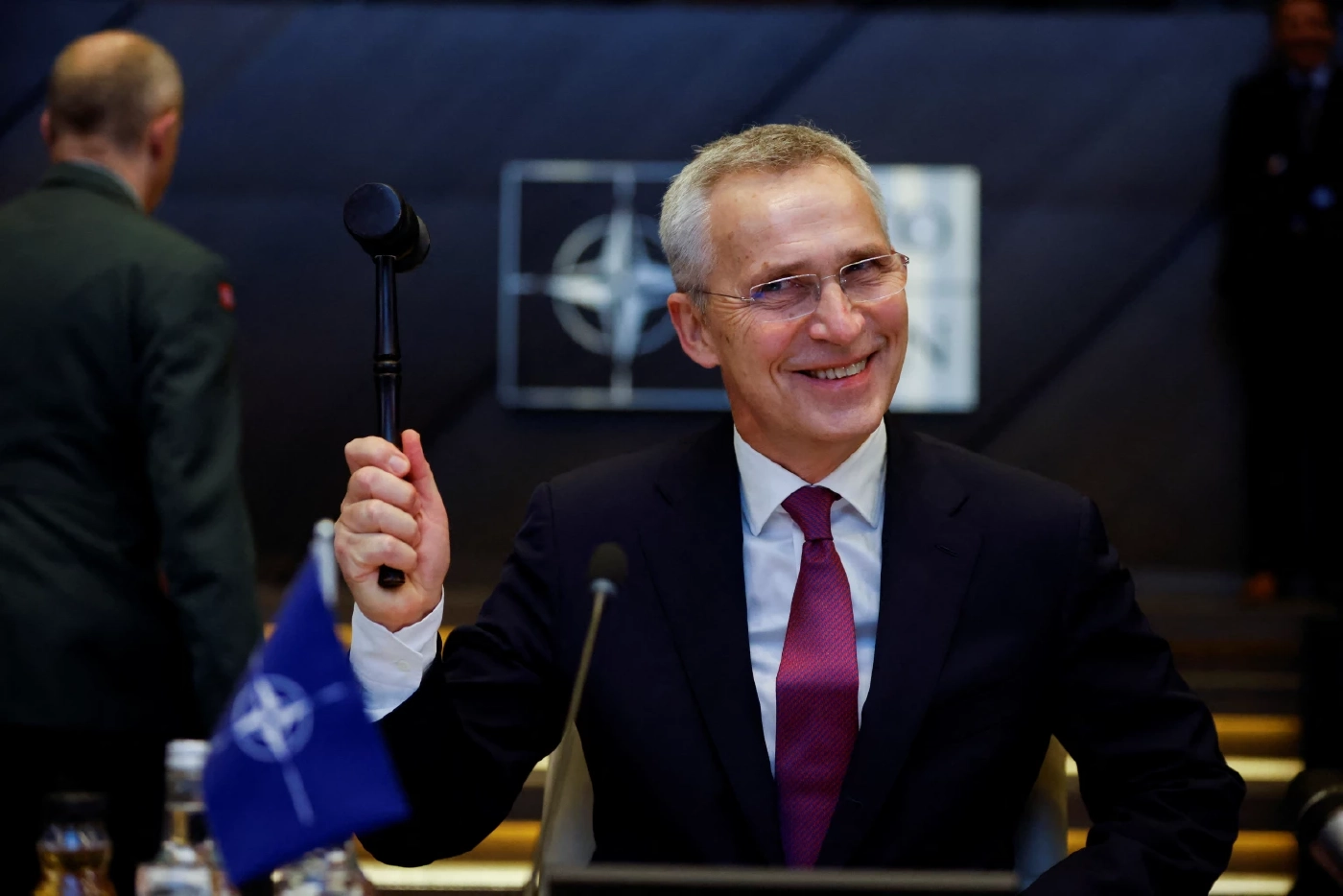 ฟินแลนด์เข้านาโต เปลี่ยนดุลอำนาจตะวันตก-รัสเซีย