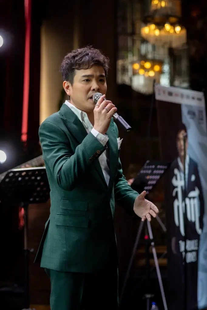 'สักที' อัลบั้มเต็มครั้งแรกในชีวิตของ 'สปาย ภาสกรณ์' ไมเคิล บูเบล้ เมืองไทย