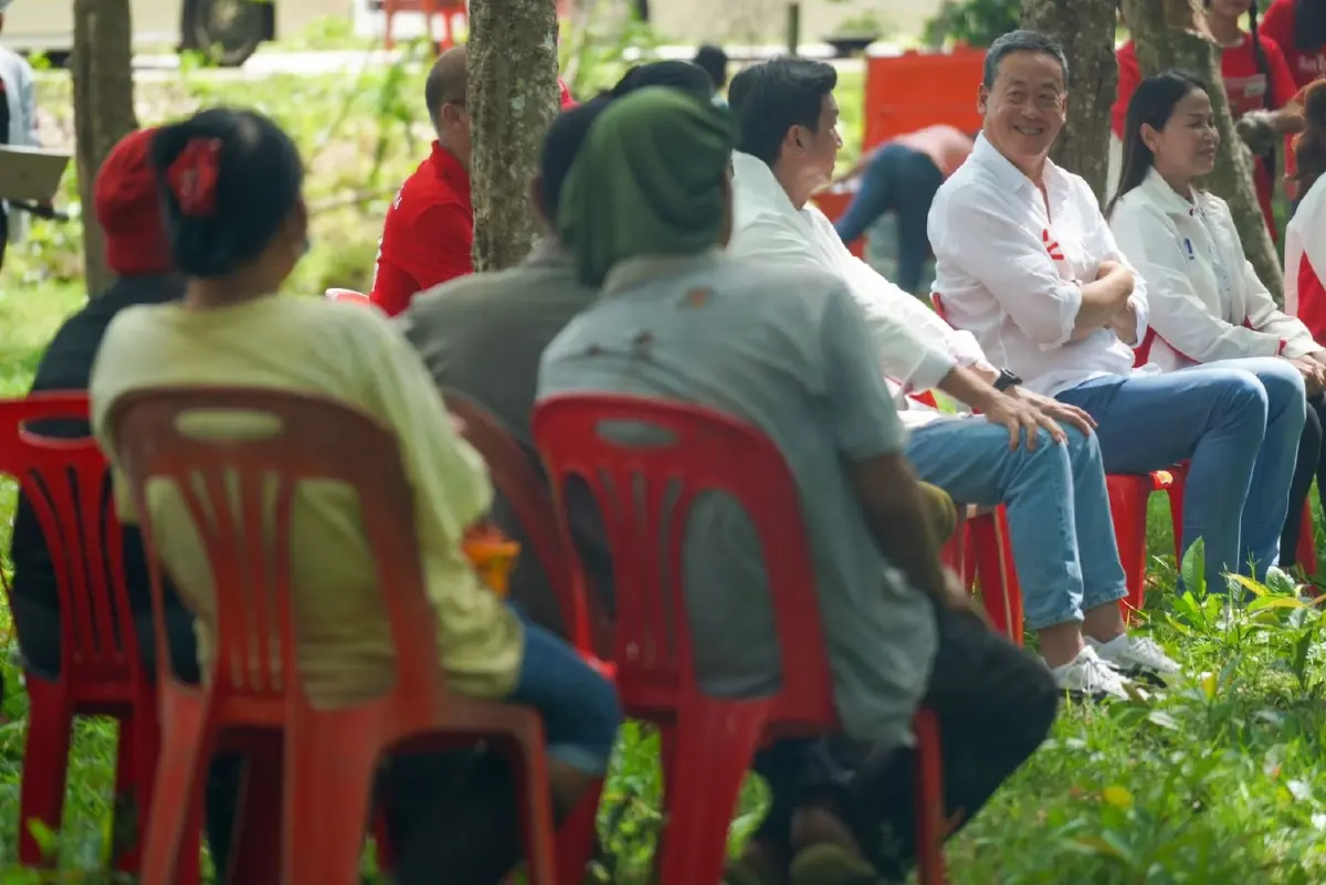 "เศรษฐา" รับปากชาวสวนยาง "สงขลา" ดันราคาให้สูงขึ้น วอนแบ่งใจให้ "เพื่อไทย"