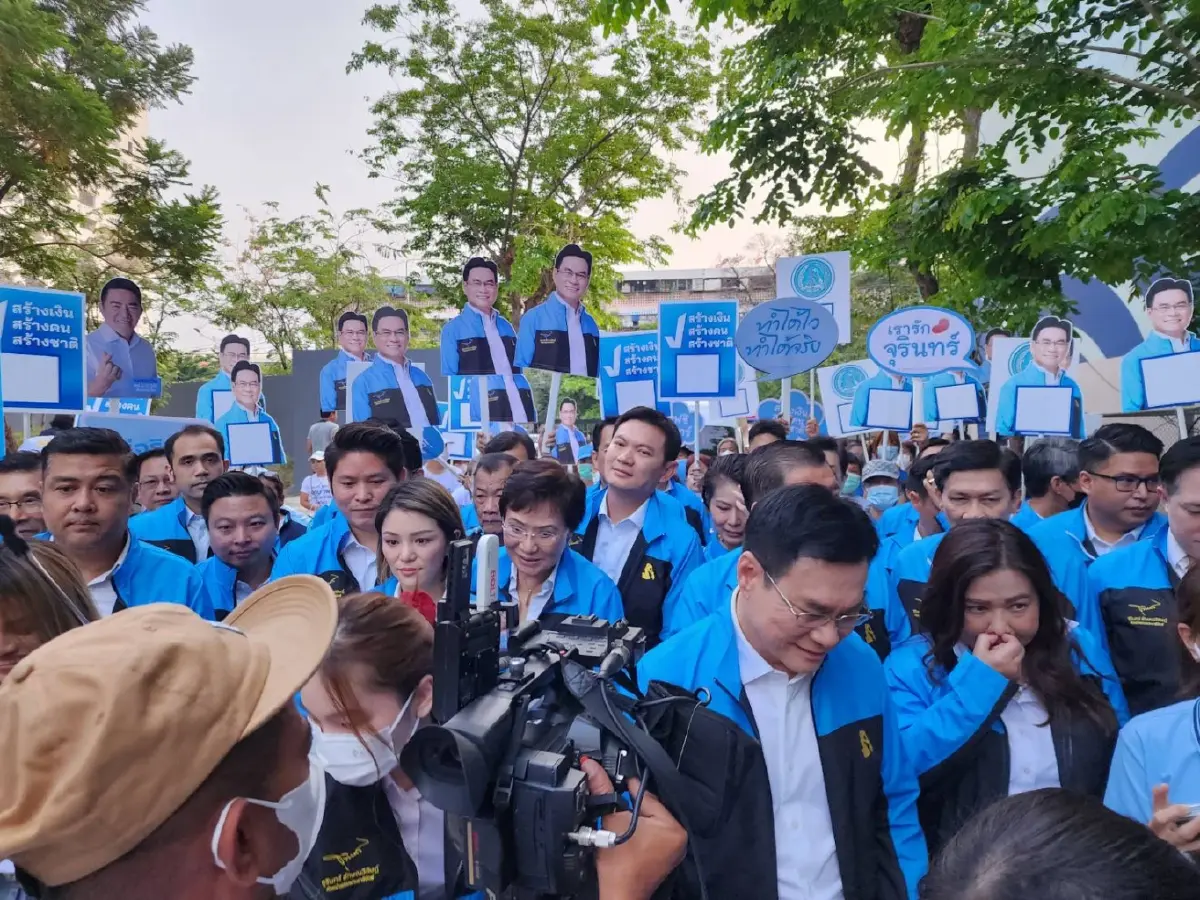 “จุรินทร์” ชูประกันรายได้ขยายทุกอาชีพ ชี้ ผลงาน 4 ปีที่ผ่านมาไม่ใช่บังเอิญ