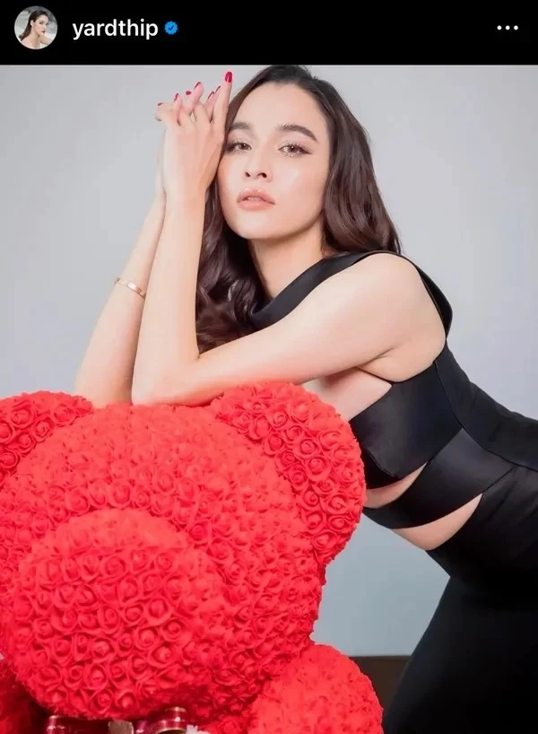 เพจดังแย้งพิธีกรดัง เผยข้อมูลสัญชาติจริง "เมฆ รามา" คนไทย100%