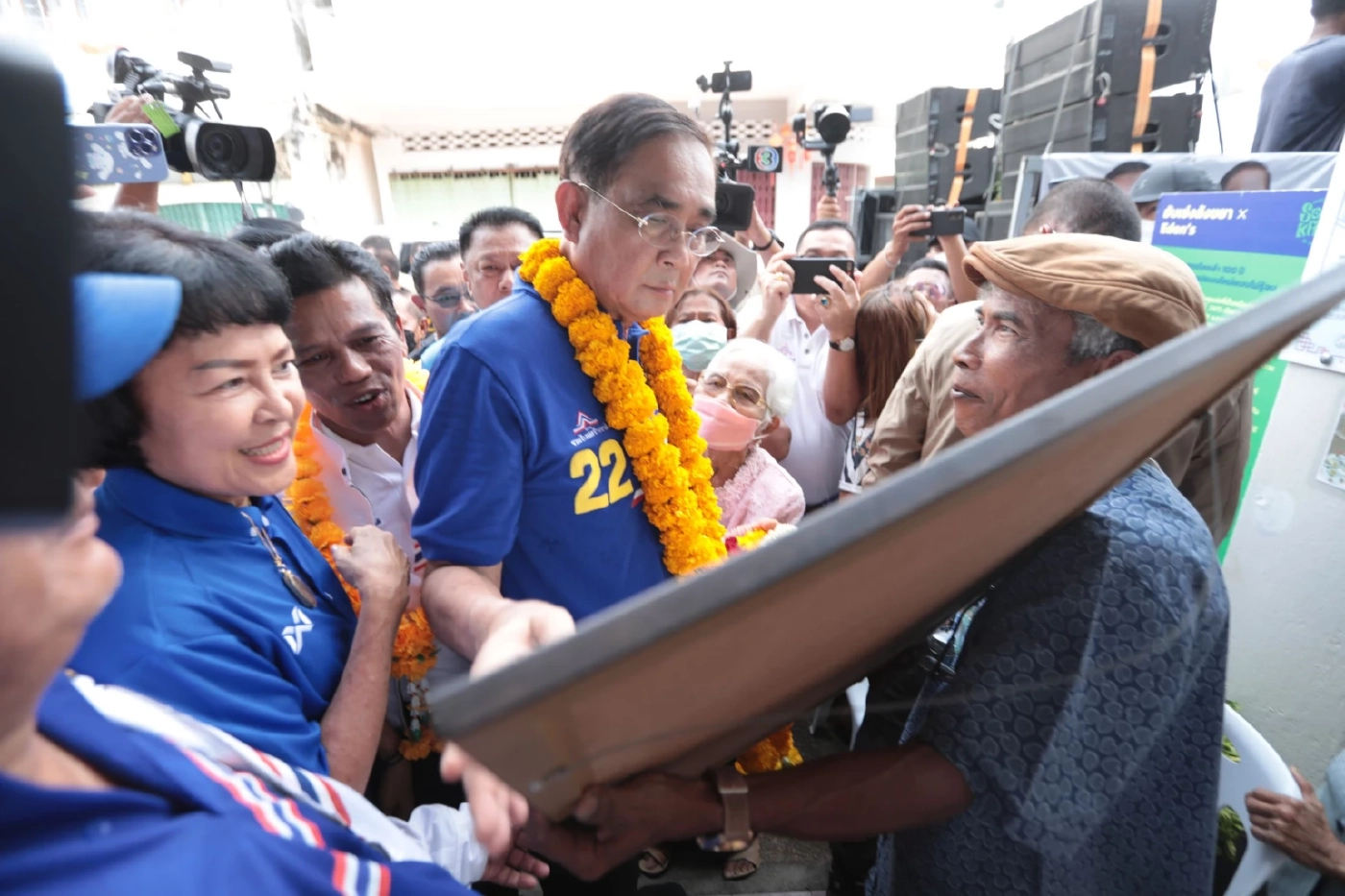 “บิ๊กตู่” อ้อนชาวสงขลา เลือก “รวมไทยสร้างชาติ” ให้นายกฯ คนเดิม ได้ไปต่อ