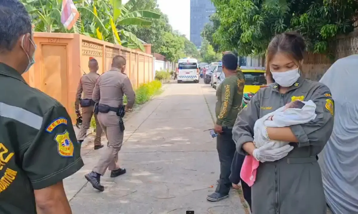ทารกถูกทิ้งริมป่ากระถิน สุขุมวิท 33 ยิ่งสลด!สายสะดือโผล่