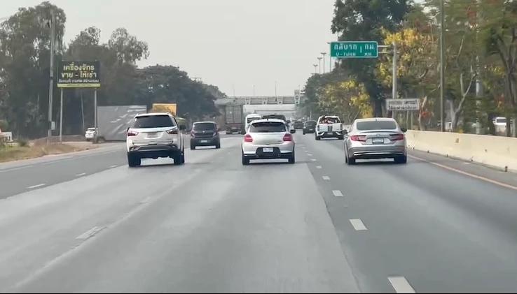 เริ่มแล้ว มหกรรมเดินทางกลับกรุง ถนนสายหลักปริมาณรถเพิ่มมากขึ้น