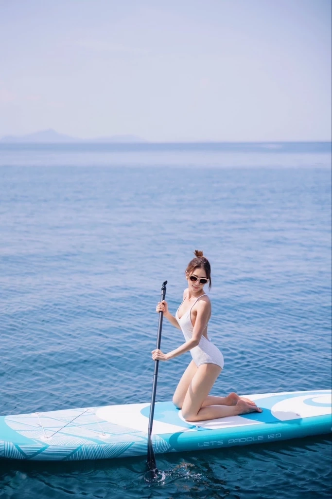 แม่เนย โชติกา สวยสับรับซัมเมอร์ เซ็กซี่จนทะเลเดือด