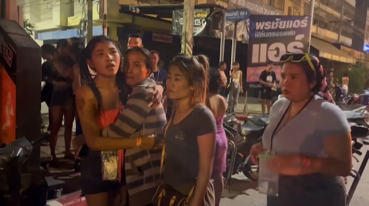 กลุ่มเพื่อนของผู้เสียชีวิต