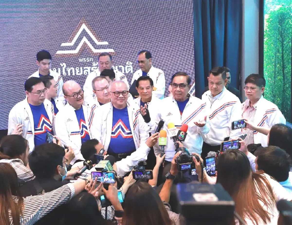 "รทสช." ปรับทัพนำ "บิ๊กตู่" หาเสียง  ประเดิม "สวนลุม-เยาวราช" เย็นนี้