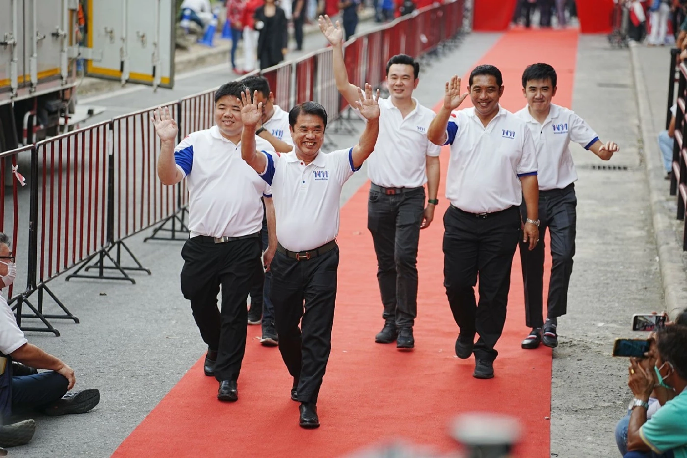 "เศรษฐา" กั๊กตอบเสนอชื่อใครเบอร์ 1 แคนดิเดตนายกฯเพื่อไทย