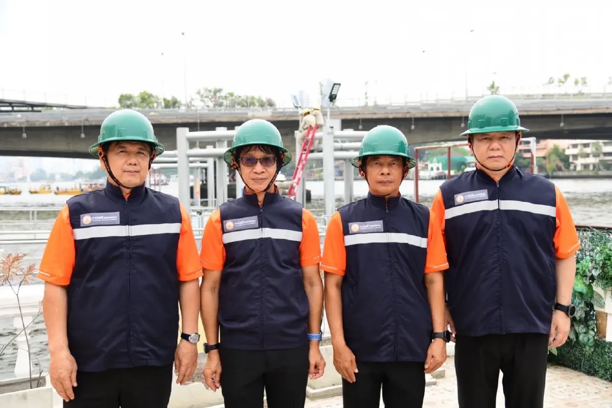 MEA ติดตั้งโคมไฟฟ้าส่องสว่าง LED โซลาร์เซลล์ บริเวณท่าเรือสาธารณะแม่น้ำเจ้าพระยา 82 แห่ง
