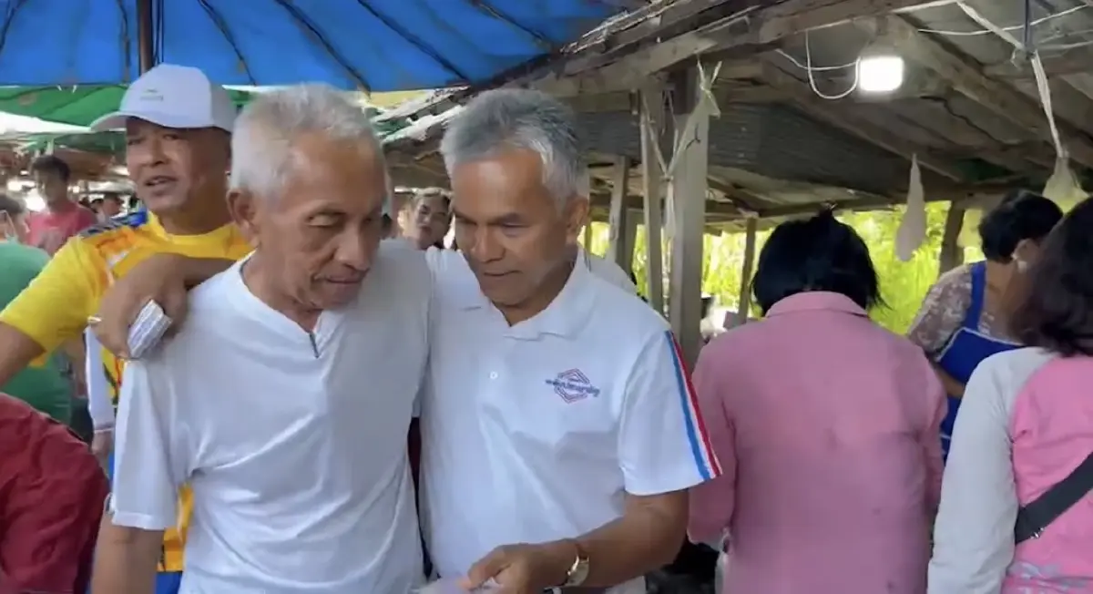 "รงค์" เผย อึดอัดใจรัก "ลุงตู่" แต่เลือก "ลุงป้อม" เหตุ รทสช.เป็นพรรคนายทุน