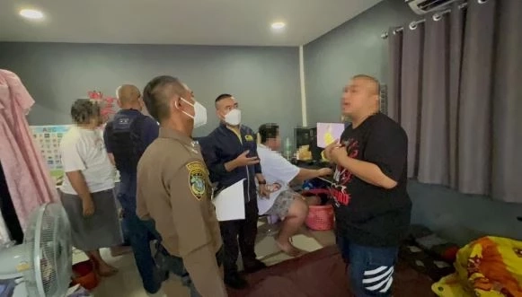 "เฮง เฮง เชิญยิ้ม" กราบขอโทษสังคม ชวนเล่นพนันออนไลน์ ยัน รู้เท่าไม่ถึงการณ์