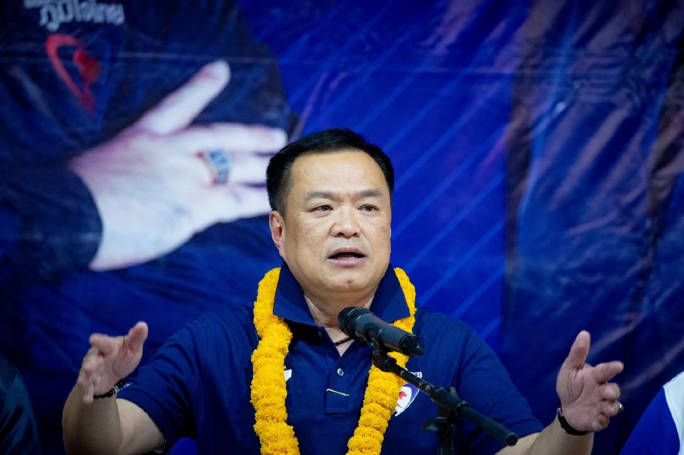 "อนุทิน" ปราศรัย “นครนายก” ย้ำ “ภูมิใจไทย” ไม่ขายฝัน