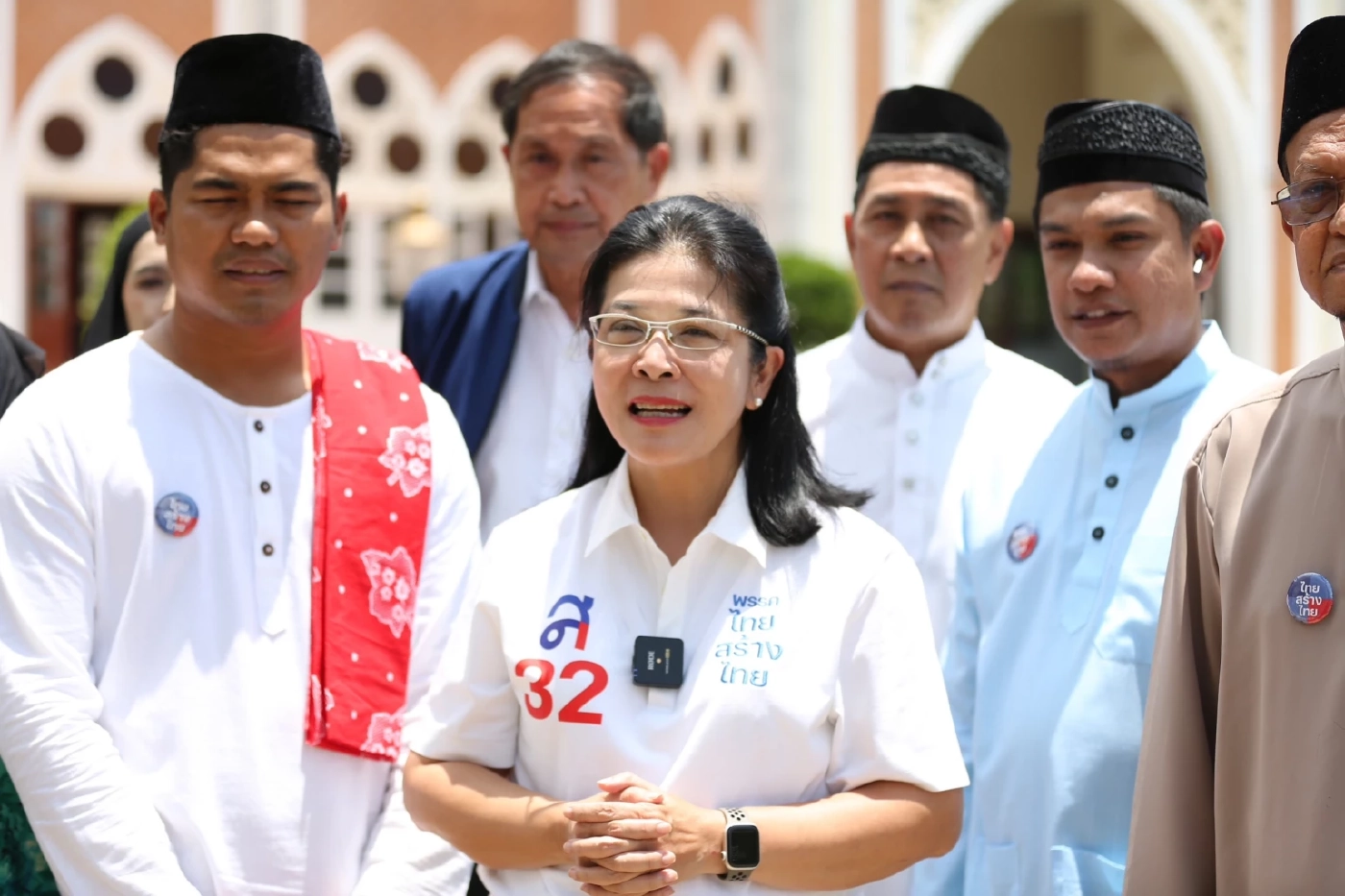 "สุดารัตน์" หวังใช้เศรษฐกิจเข้มแข็ง ยกระดับชีวิตประชาชน 3 จ.ชายแดนใต้