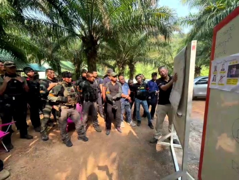 "ดาบอรรถพร" เตรียมมอบตัวหลังสงกรานต์ ด้าน ตร.กว่า 200 นาย ระดมไล่ล่า