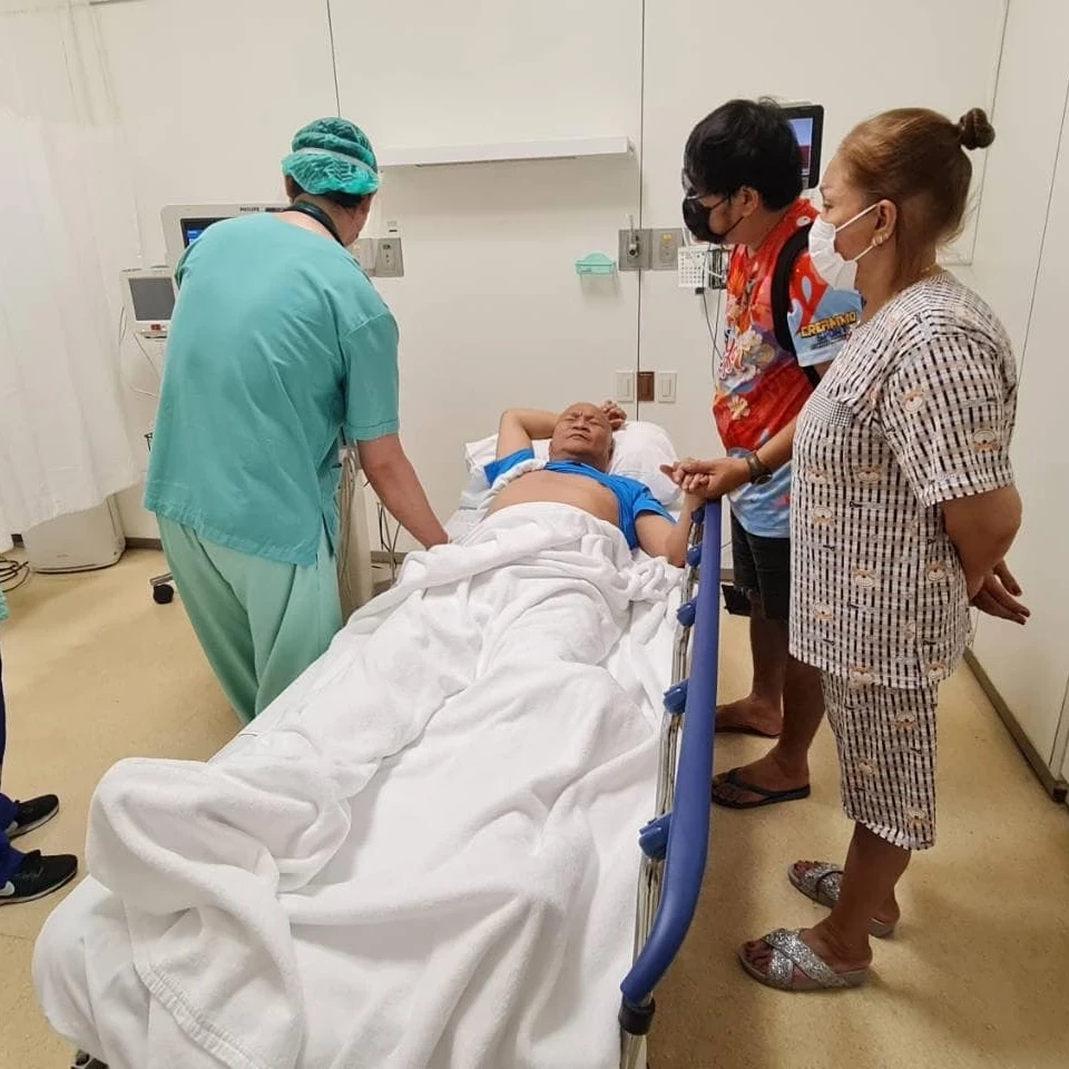 อัปเดตอาการ "หม่ำ จ๊กมก" หลังลื่นล้มเจ็บหนัก! ปอดช้ำ ซี่โครงหัก 3 ซี่