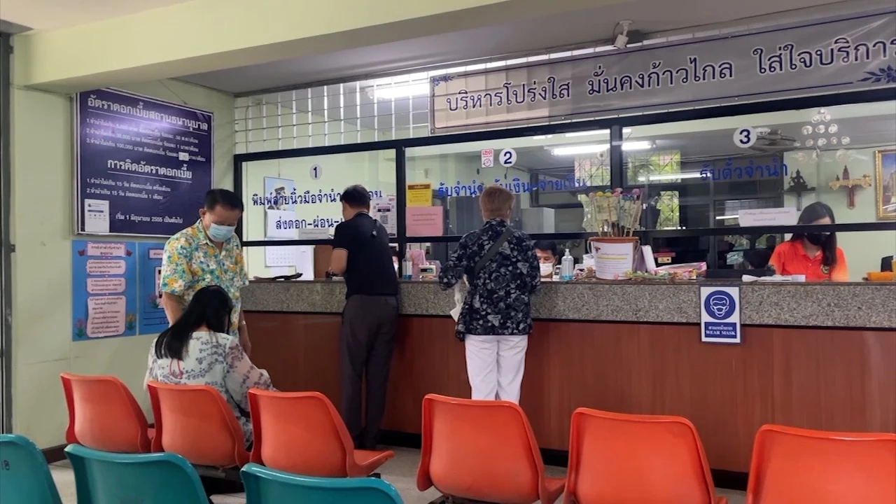 โรงรับจำนำเปิดวันแรก ปชช. แห่นำทรัพย์สินมาตึ๊ง หลังหมดเยอะช่วงสงกรานต์