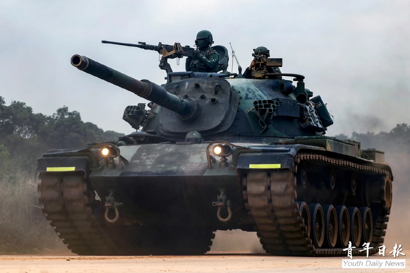 รถถังของไต้หวันร่วมการซ้อมรบ