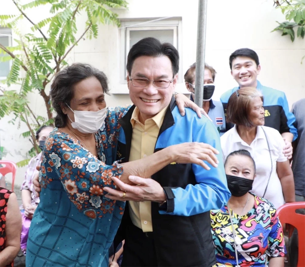 "จุรินทร์" นำทัพ ปชป. ช่วยผู้สมัคร ส.ส. "ราชบุรี -สมุทรสงคราม- เพชรบุรี"