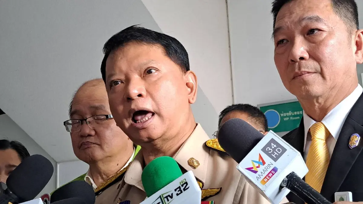ฐิติเชฏฐ์​ นุชนาฎ กรรมการ​การเลือกตั้ง​ 