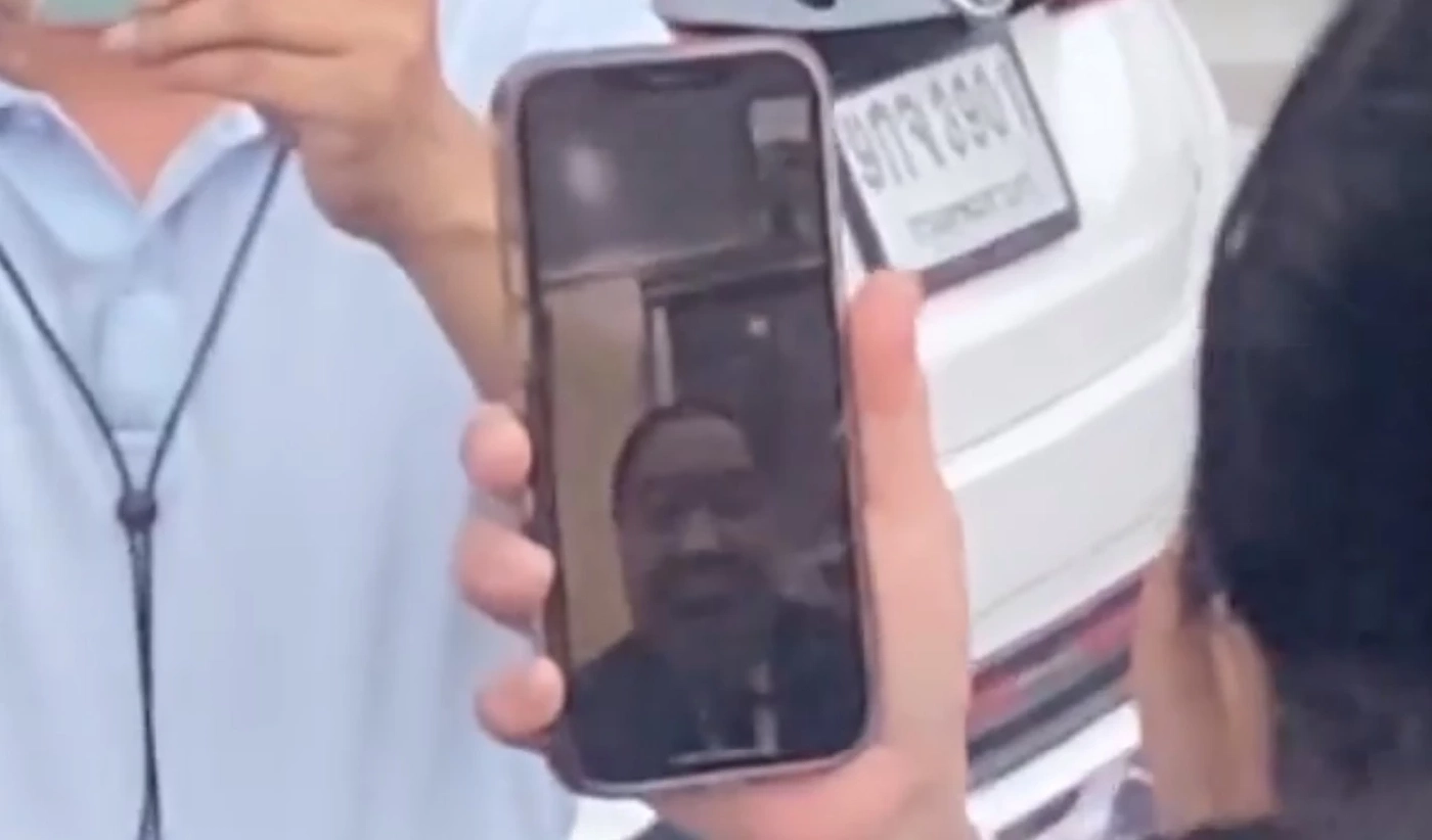 "ลุงป้อม" สั่งลูกพรรคห้ามรุนแรง หาก "สามนิ้ว" ป่วนเวที