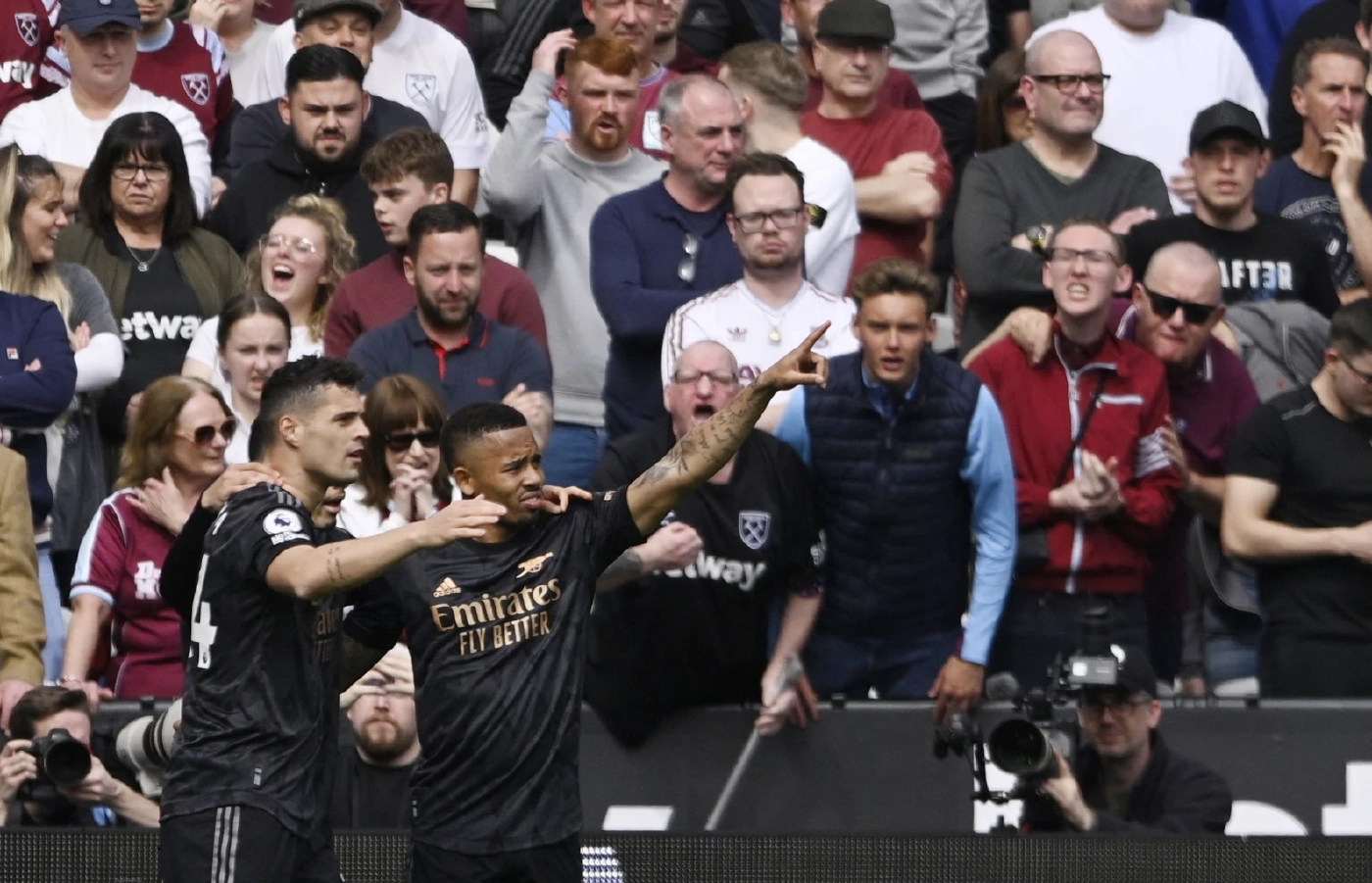 ดูบอลสด "อาร์เซน่อล vs เซาธ์แฮมป์ตัน" พรีเมียร์ลีก 02.00 น. เช็กสถิติ-ความพร้อมล่าสุด