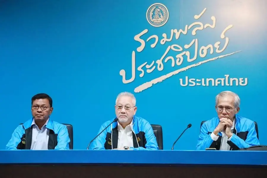 ปชป. พร้อมอัดฉีด 1 ล้านล้านบาท กระจายรายได้ ไม่เพิ่มหนี้รัฐ ลดหนี้ครัวเรือน