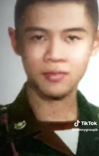 "บิ๊กป้อม" โชว์สเต็ปร้อง-เต้น "ทรงอย่างแบด" ต้อนรับเทศกาลสงกรานต์ (มีคลิป)