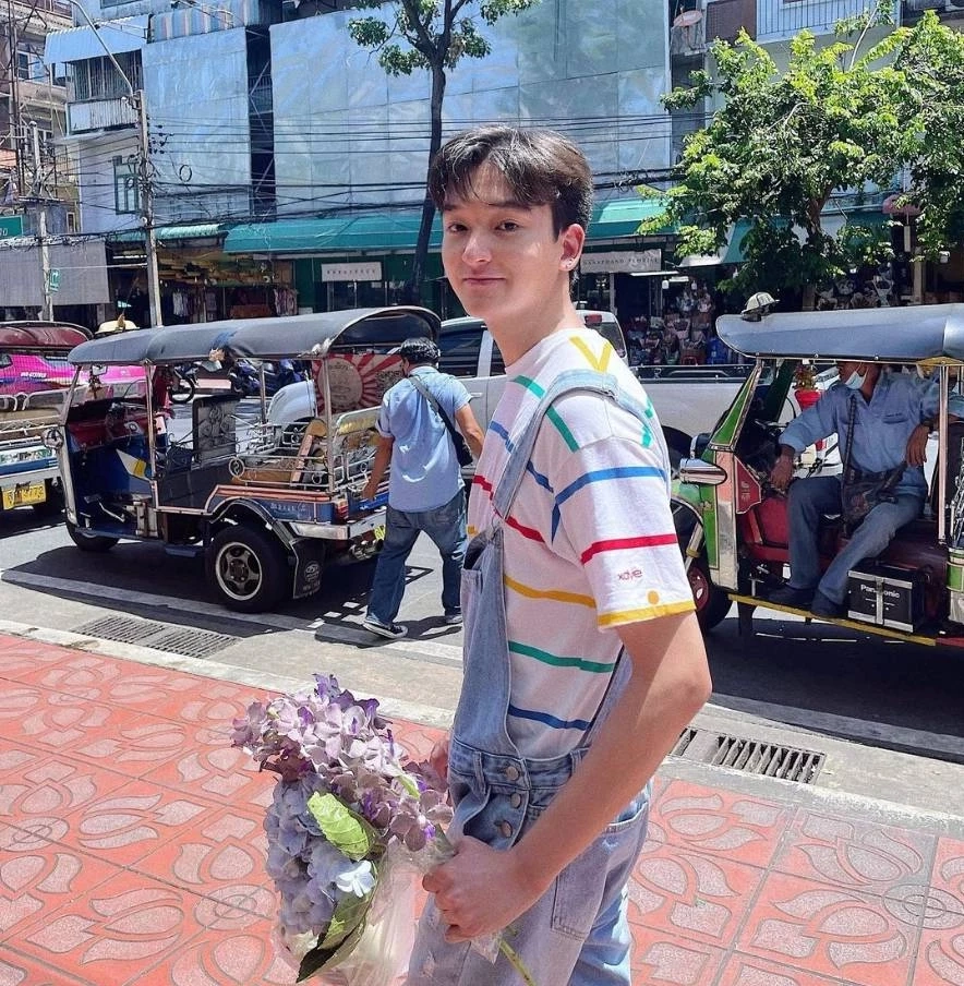 เปิดวาร์ป ญะ พิชญะ หลานชาย ปิ่น เก็จมณี เบ้าหน้าหล่อฟ้าประทาน