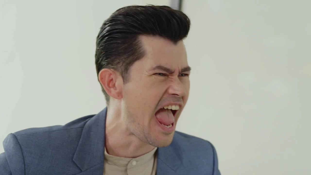 อ้น สราวุธ ด่าได้สะใจ จนกลายเป็นไวรัลดังในโลกออนไลน์ 