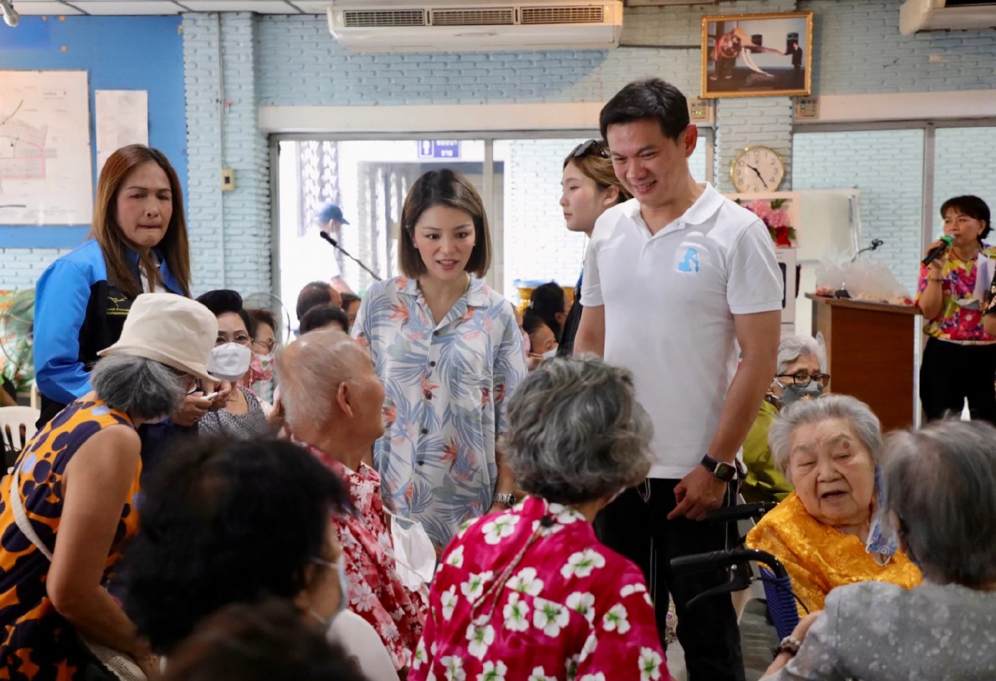 จุรินทร์ ชี้ เหลืองบ 2 แสนล้านขับเคลื่อนนโยบายหาเสียง ถามเอาเงินมาจากไหน ?