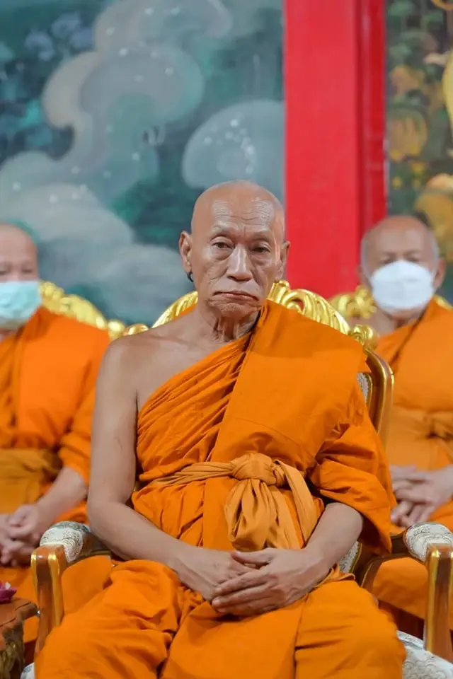 เปิดเลขมงคล เลขเด็ดหลวงพ่อแป๊ะ โปรยทาน 1 แสนบาท ให้บรรดาลูกศิษย์