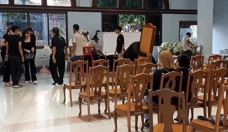 ครอบครัว "อิคคิว" เข้าขอขมาศพ "จีจี้ สุพิชชา" ระบุ เสียใจ-ขอโทษ