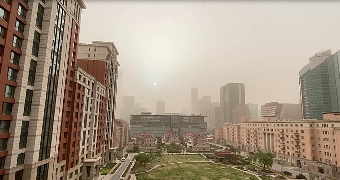 พายุทรายปกคลุมปักกิ่ง-ภาคเหนือจีน กระทบถึงเกาหลีใต้-ญี่ปุ่น