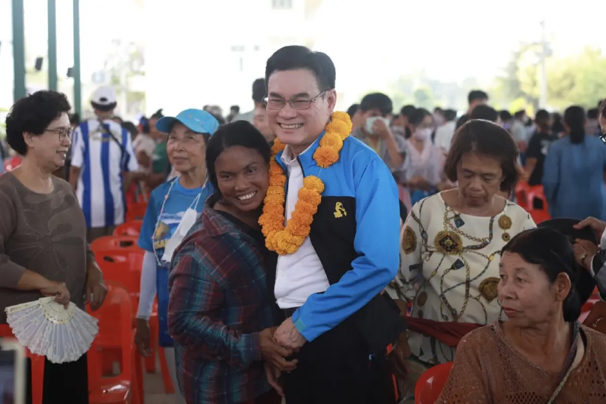 "จุรินทร์"ย้ำปชป.ชูสร้างรายได้ อัดนโยบายแจกเงิน สุดท้ายกรรมตกที่ปชช.