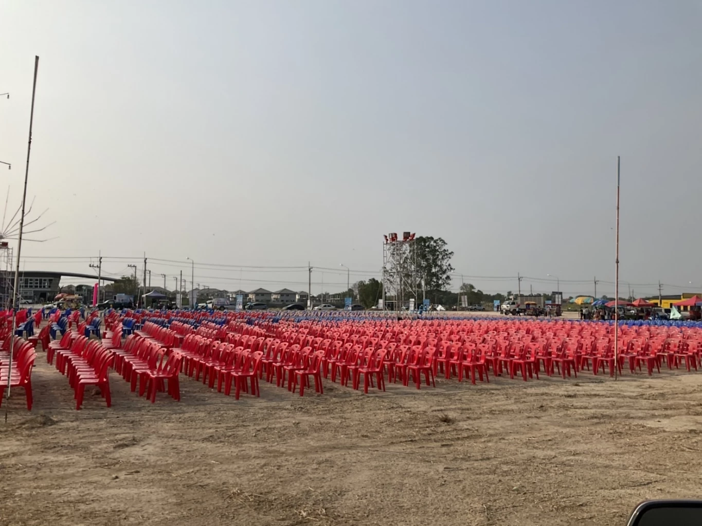 ปชป.เปิดปราศรัยใหญ่ นครสวรรค์ "จุรินทร์" ลั่นปักธงยกจังหวัด