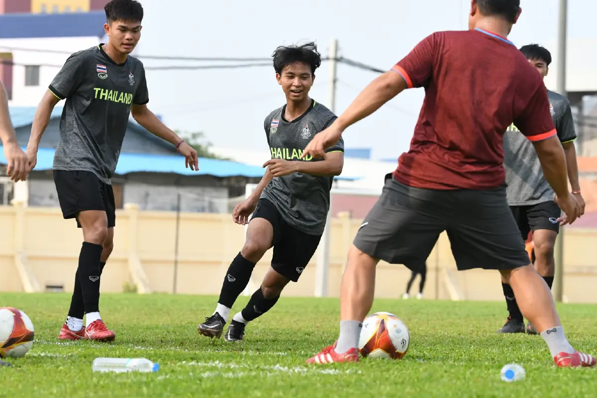 "ทีมชาติไทยชุดซีเกมส์" ซ้อมต่อเนื่องก่อนดวล สิงคโปร์ "อิรฟาน" รับเกมแรกไม่ง่าย