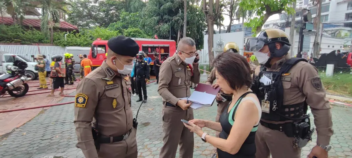 ระทึก แก๊สระเบิดร้านชาบูดัง กลางทองหล่อ แม่ครัว-ลูกเจ็บสาหัส