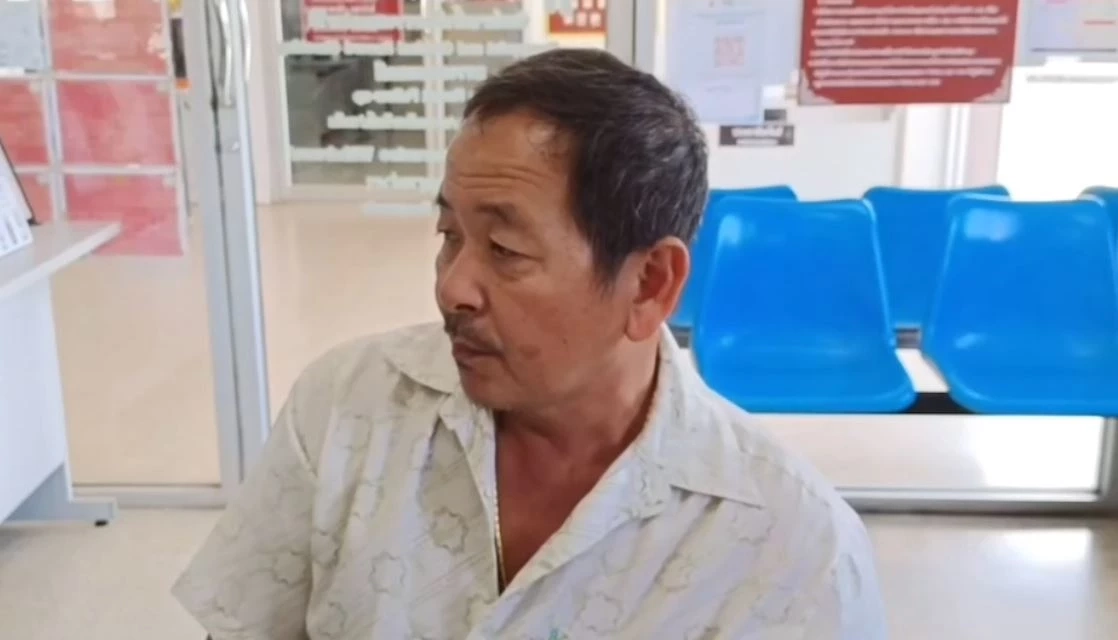 นายไพฑูรย์ จิตอุดมศิลป์ ผู้ใหญ่บ้านหมู่ 3