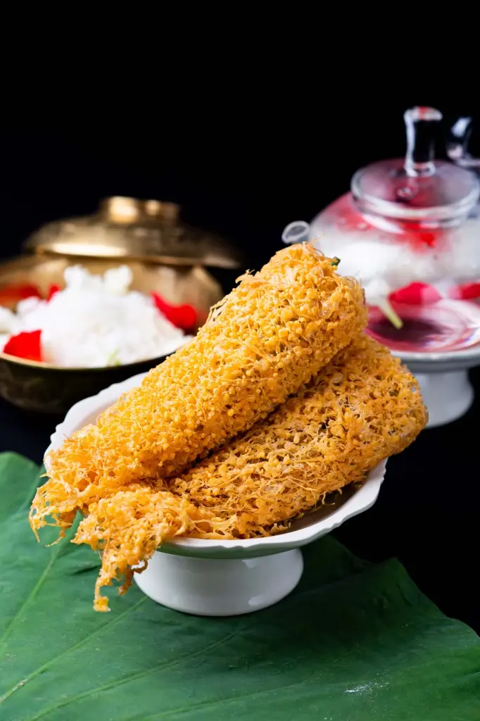 ข้าวแช่ เมนูดับร้อนจากร้าน รอยัล โอชา