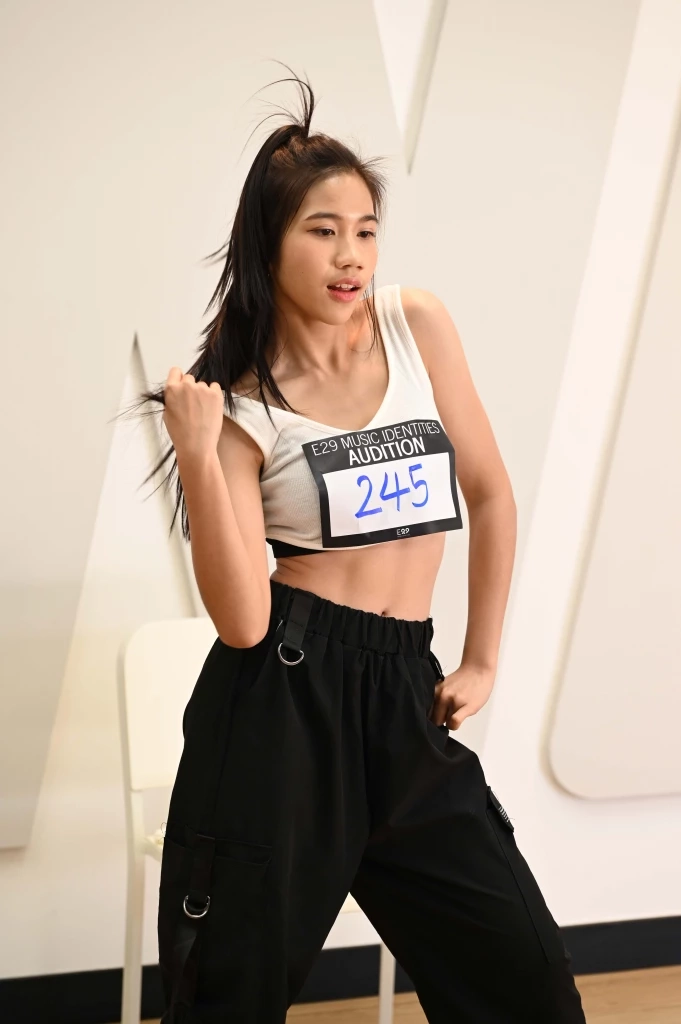 พี่ชายแบมแบม เฟ้นหาศิลปินหน้าใหม่ เด็ก ๆ แห่ออดิชั่นกันเพียบ