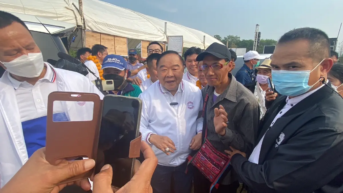 "ลุงป้อม"พอใจทุ่มวีดีโอคอลพบปะทุกชนชั้นลดขัดแย้งได้
