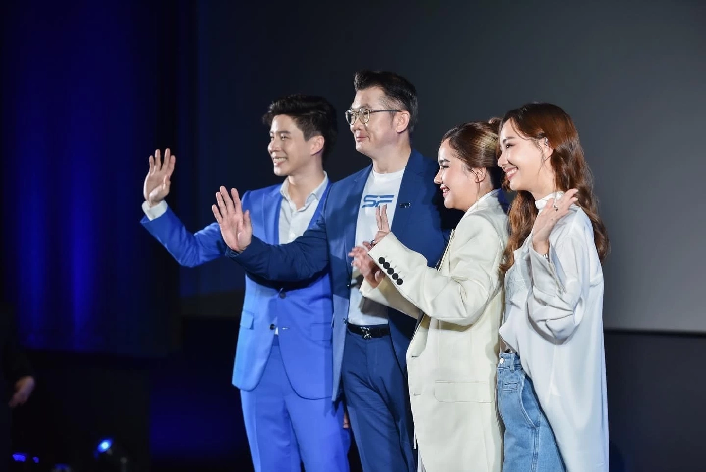 แจ็คสัน หวัง ขอเป็นกระบอกเสียง ช่วยลดโลกร้อน ผ่านโฆษณาน้ำดื่มไร้ฉลากของไทย